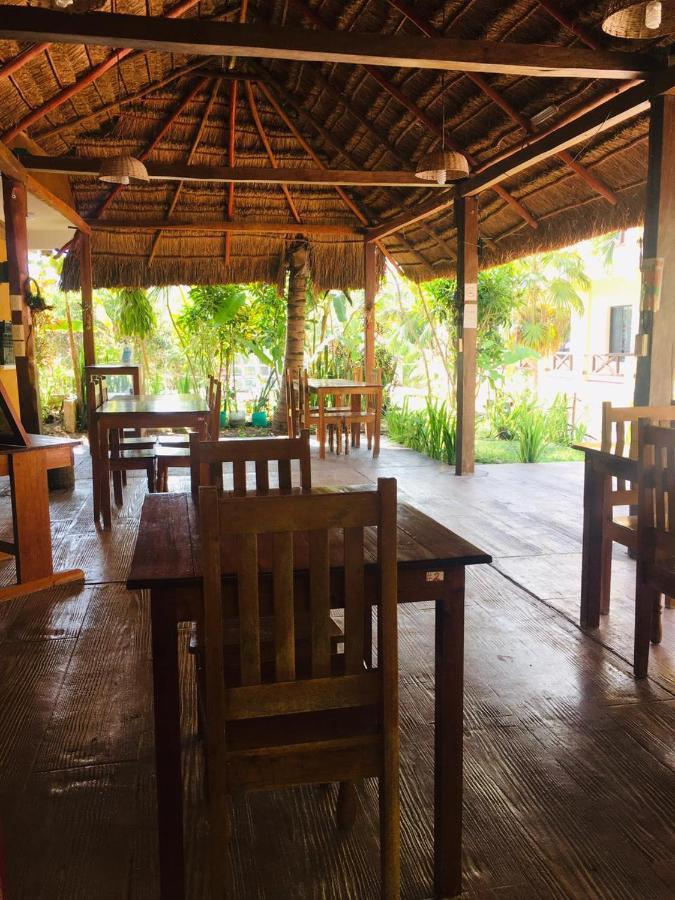 Hotel Maya Balam Xpujil Exterior photo